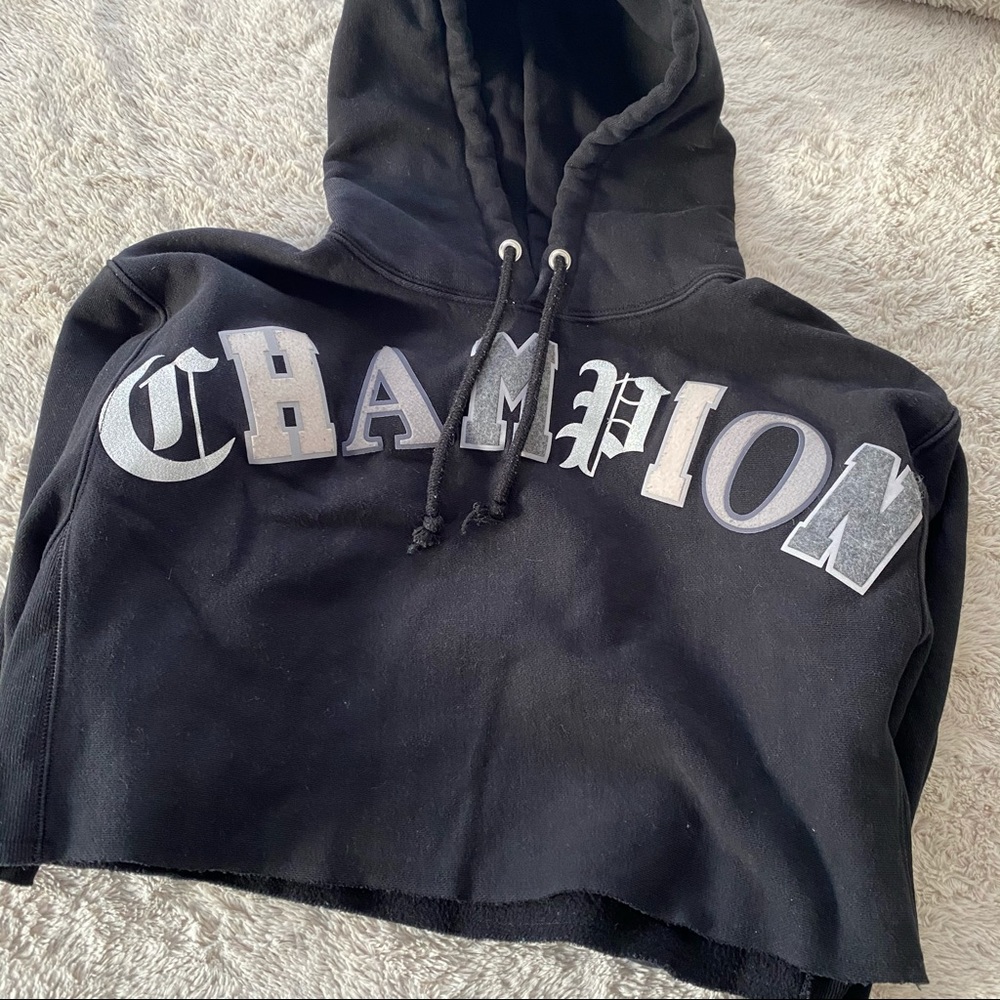 Black Cropped Champion Hoodie